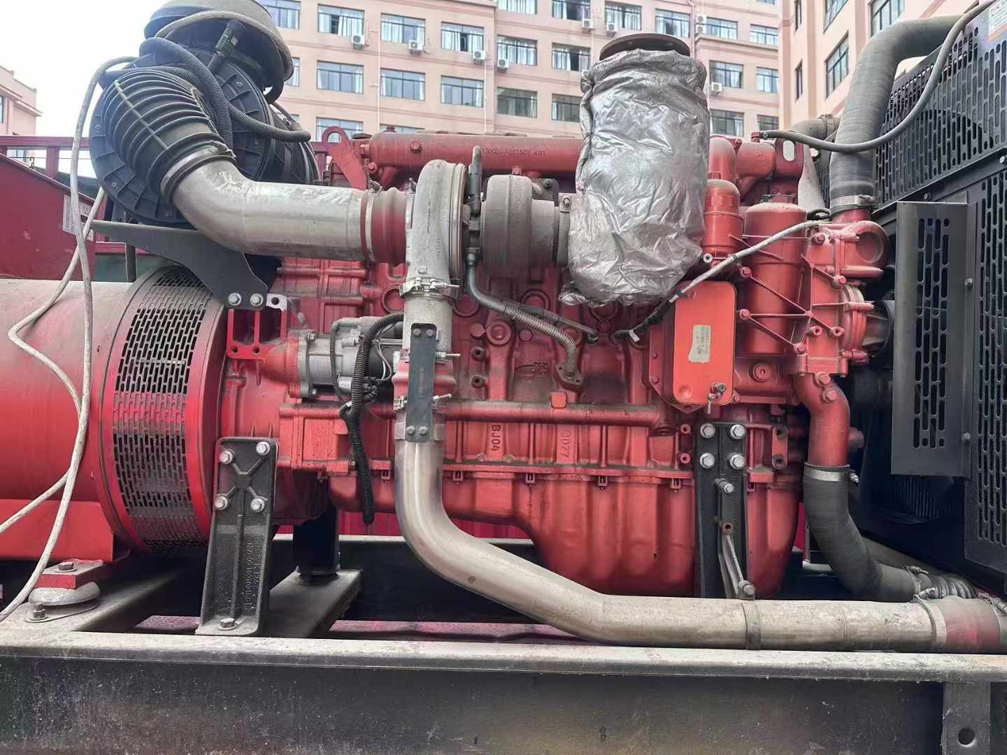 商南如何选择适合 600kW 柴油发电机组的过载保护器？