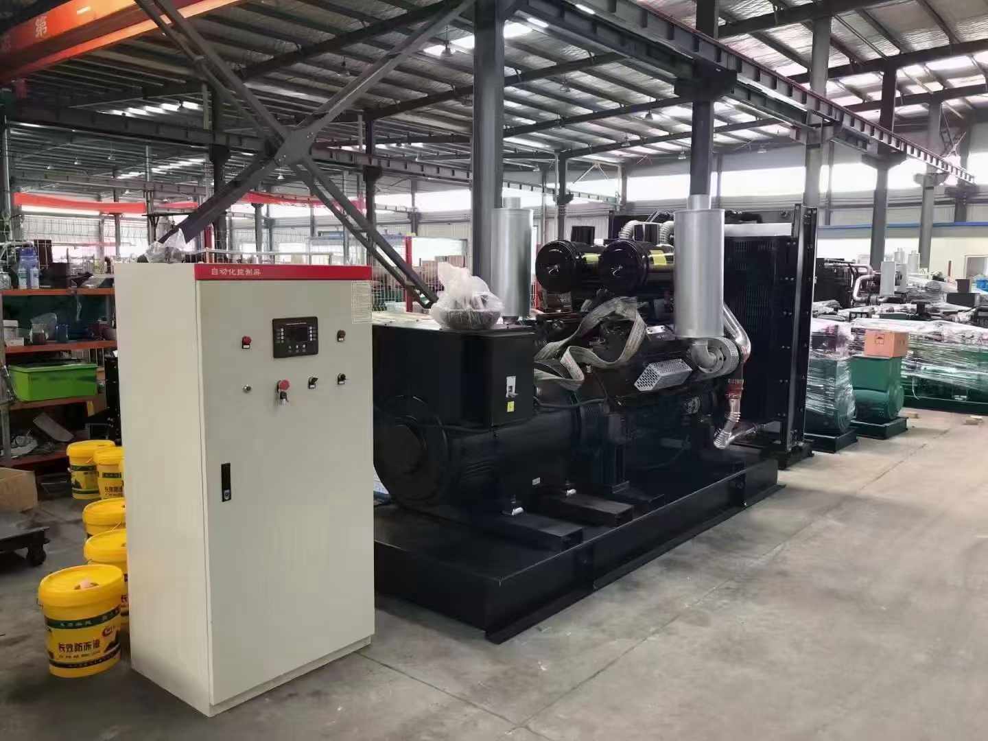 商南发电机2000kVA 负载需要多大的电缆？